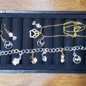 🧵Handmade🧵 Dog/Cat Theme Jewelry Set